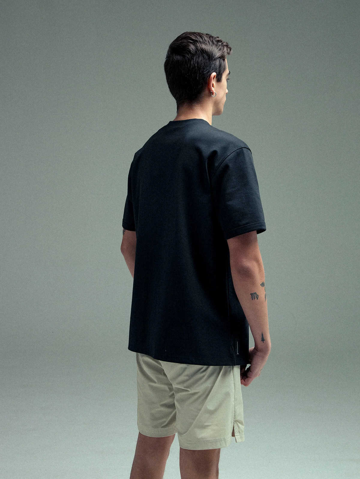 Men's black relaxed fit t-shirt Cling