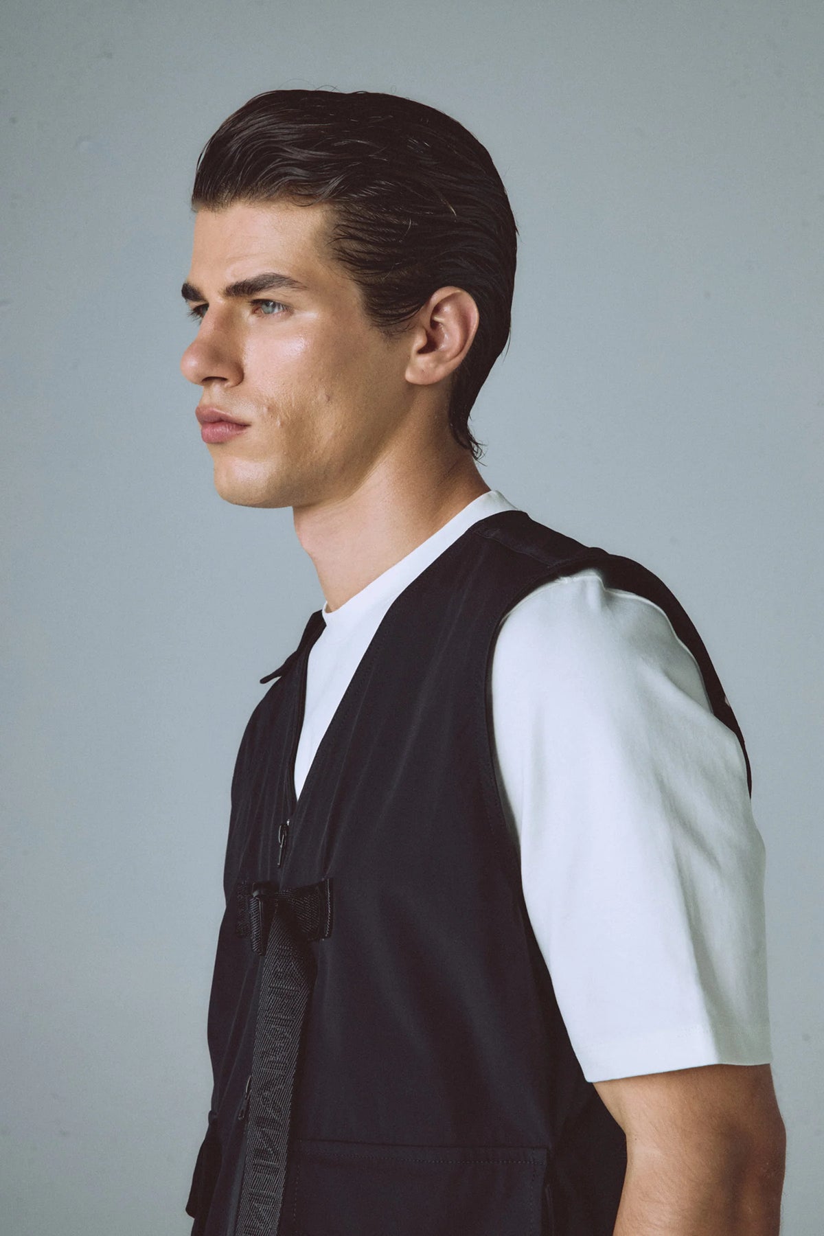 Men's black vest with pockets Volt