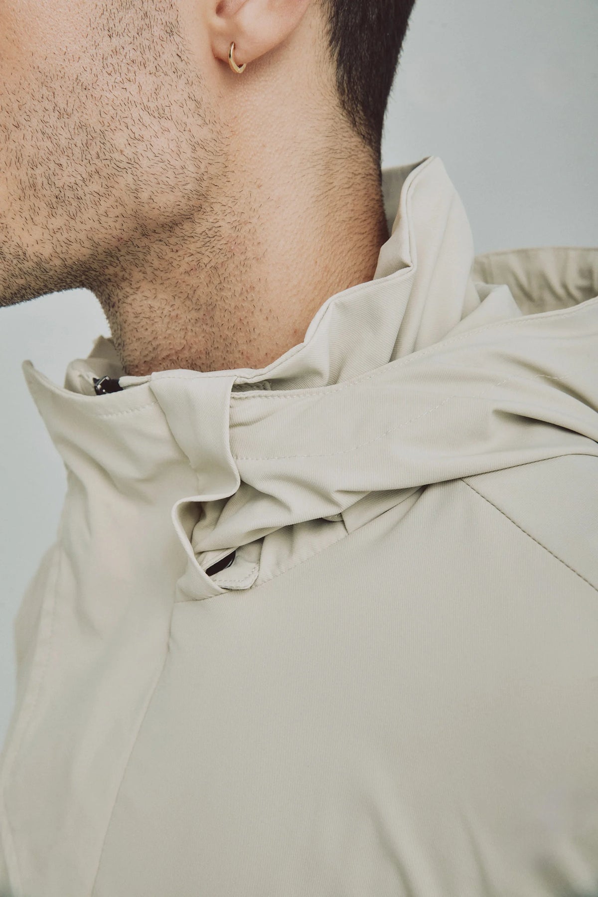 Men's sand jacket with removable hood Holmium