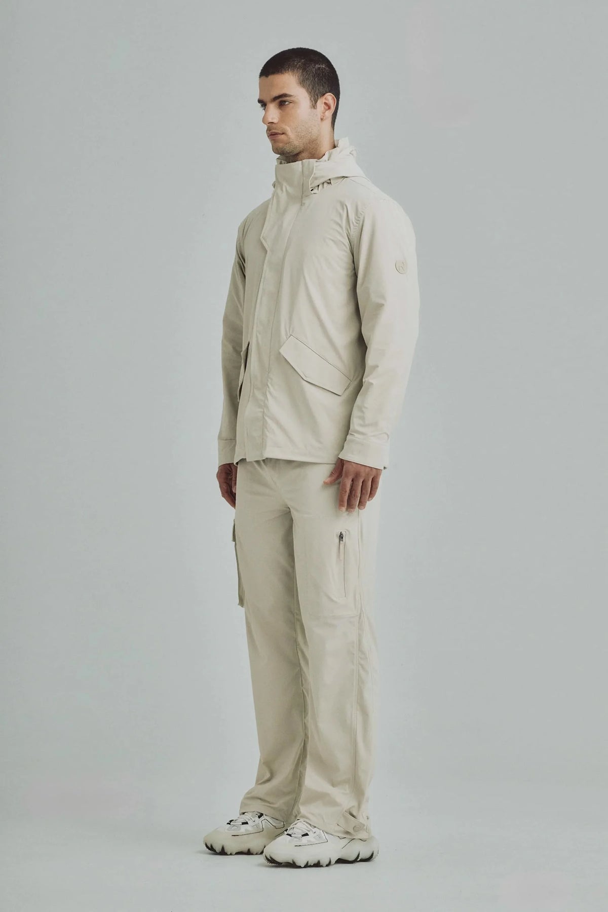 Men's sand jacket with removable hood Holmium