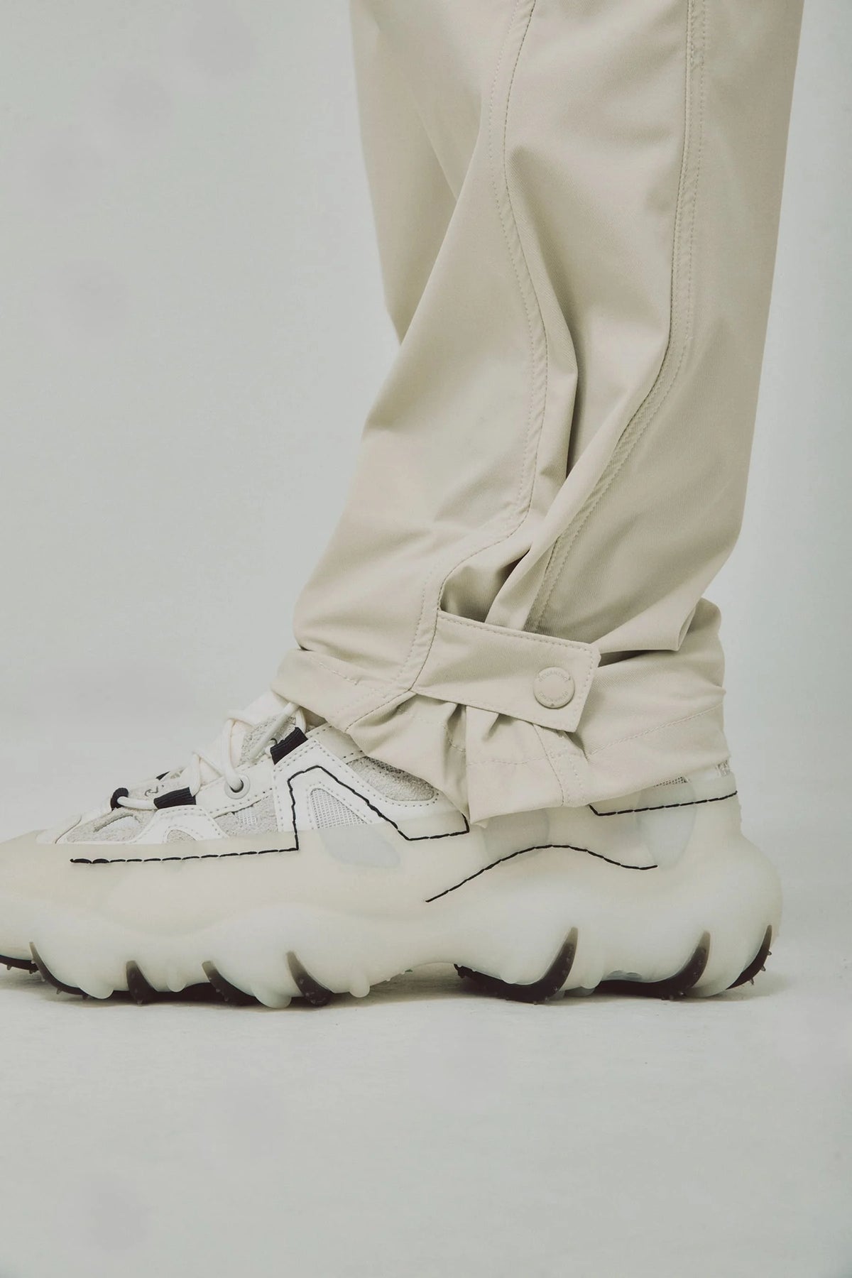 Men's sand regular fit pants Iron