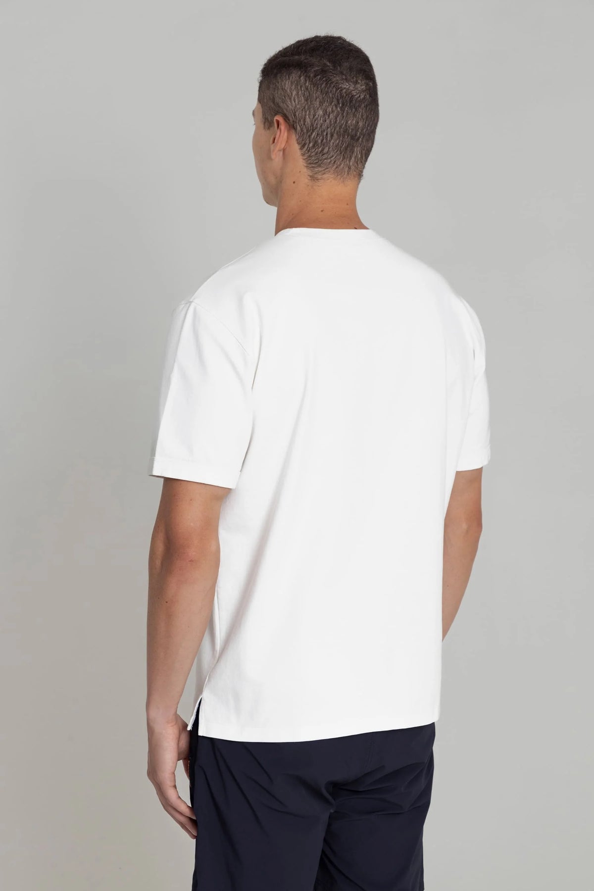 Men's white relaxed fit t-shirt Cling