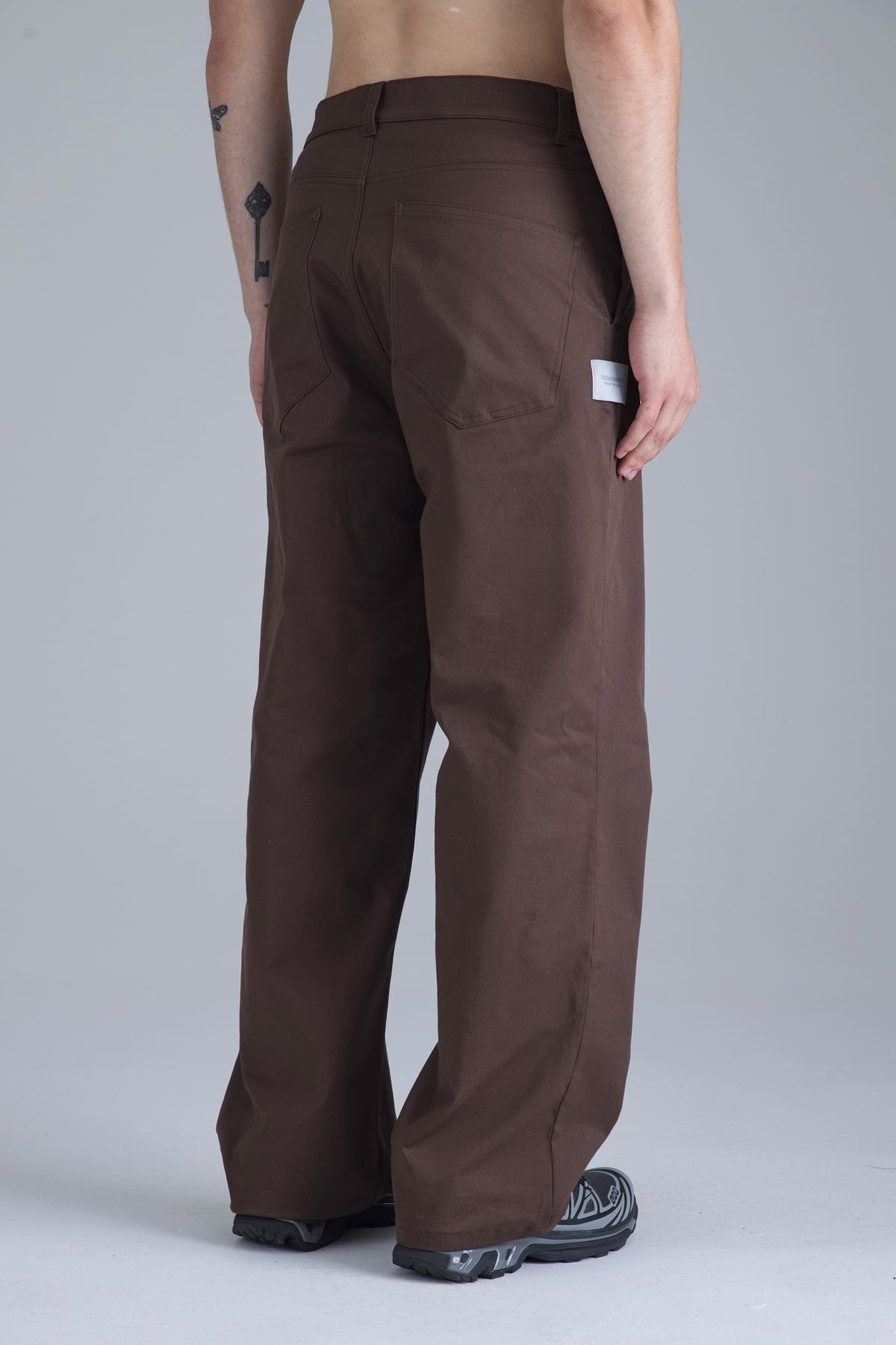 Pantalón café chocolate para hombre straight fit Unit