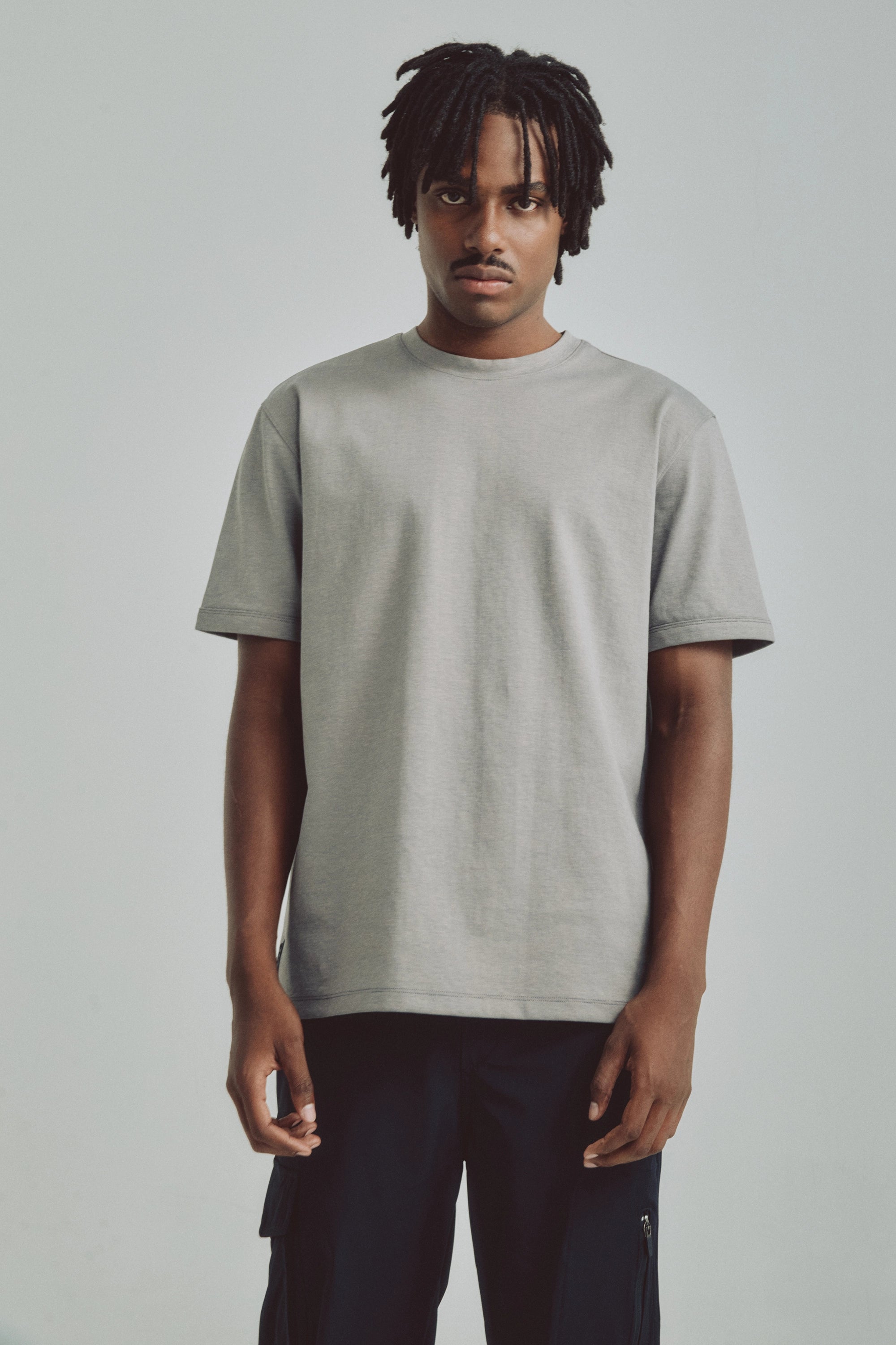 Relaxed Fit Cling Gray T-Shirt