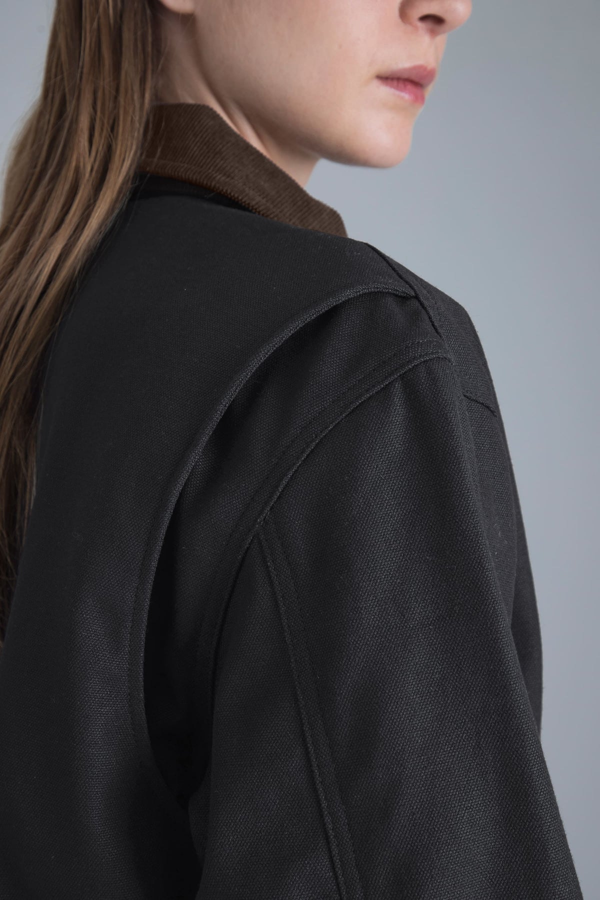 Chaqueta negra para mujer regular fit Trace