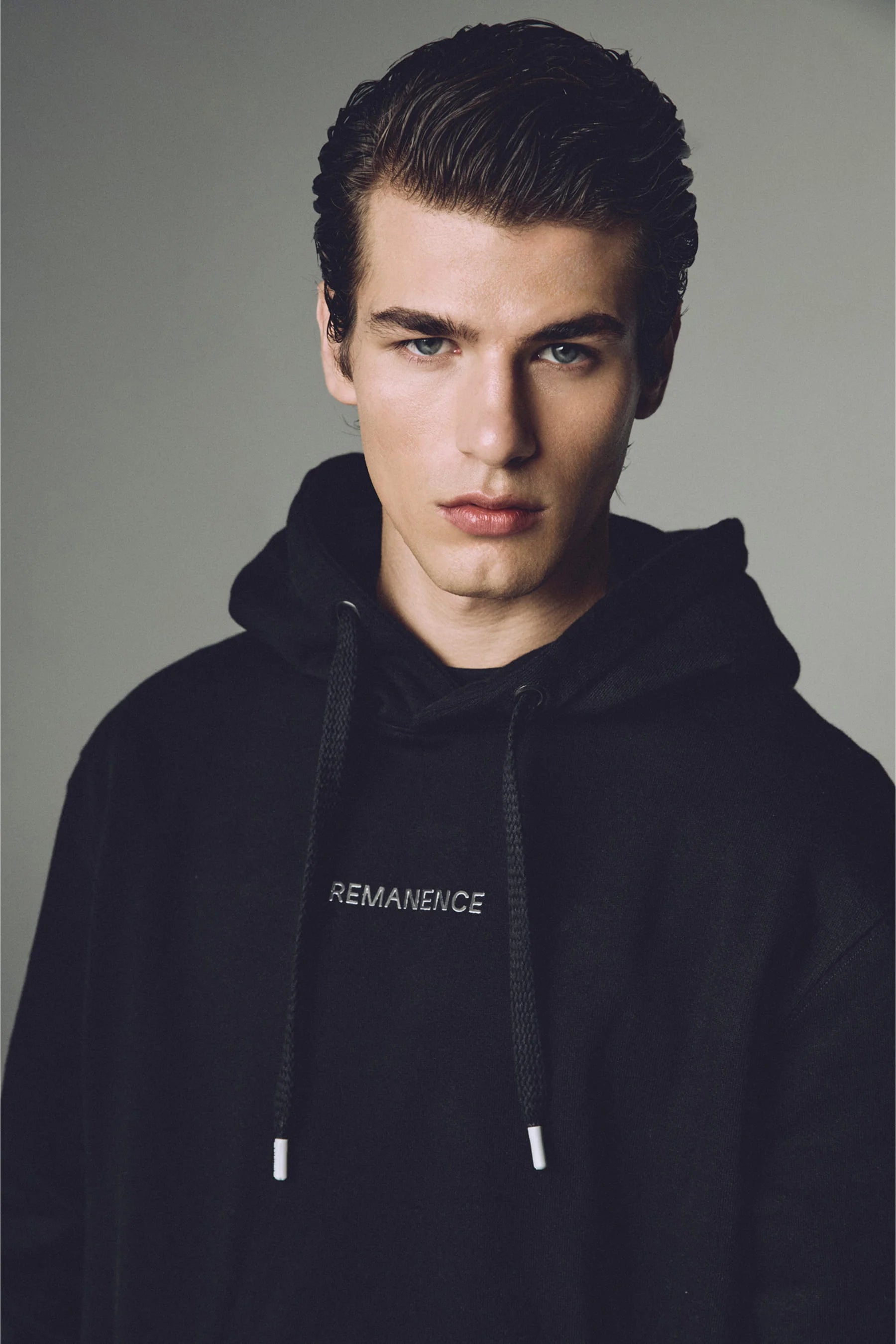 Men's black hoodie relaxed fit Hoodie Remanence 