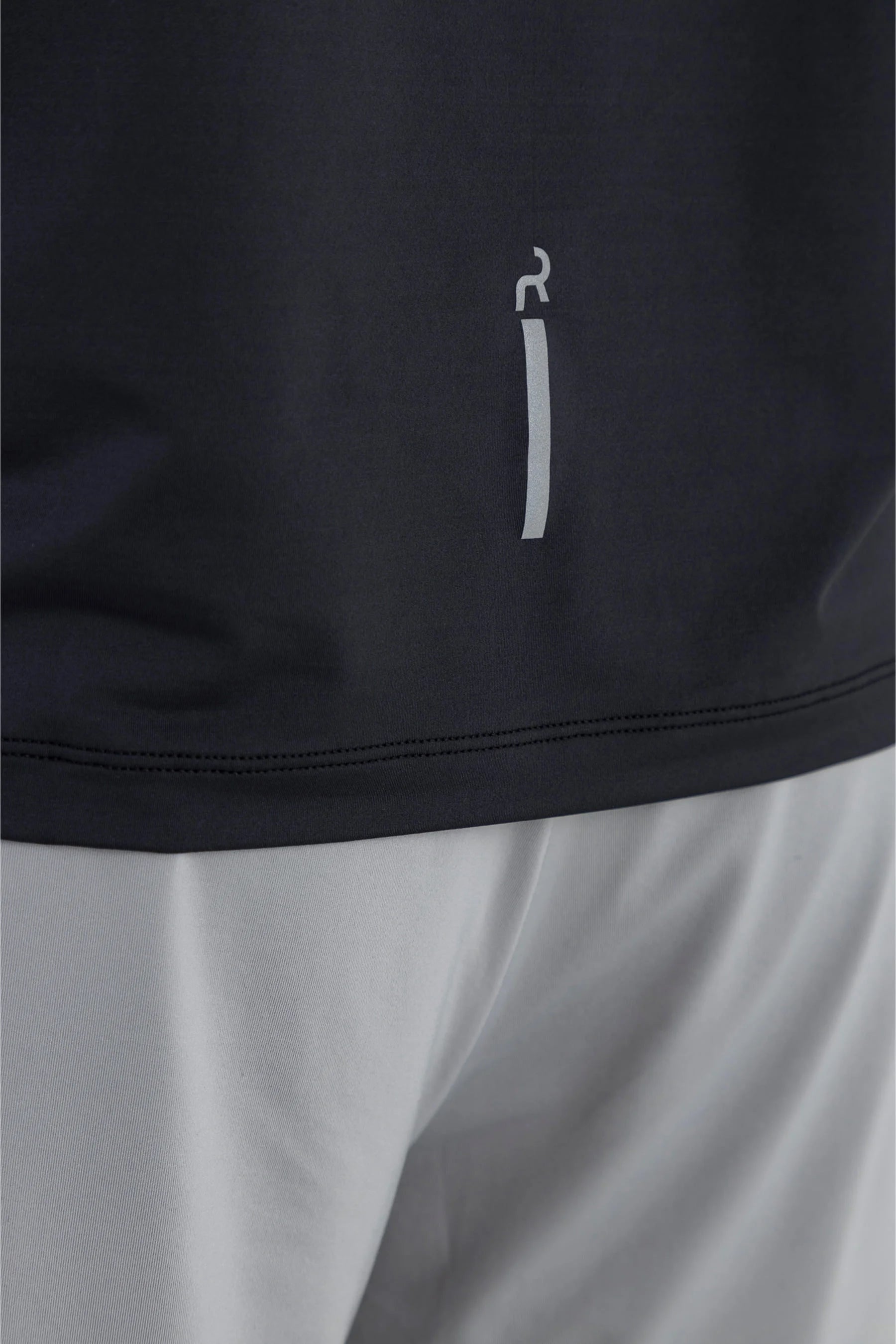 Men's black long sleeve crewneck t-shirt Echo Remanence 