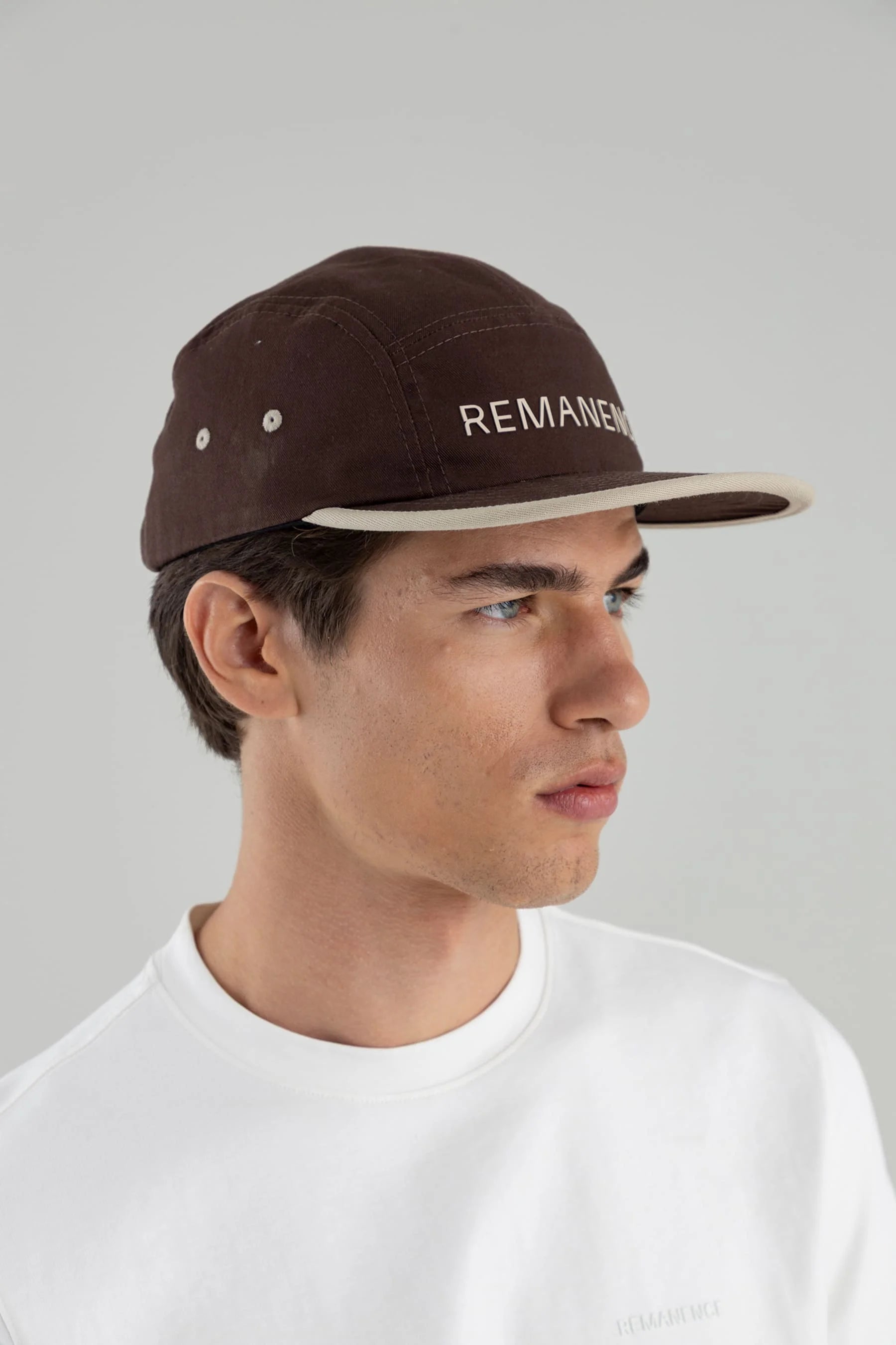 Men’s brown cap Running Remanence