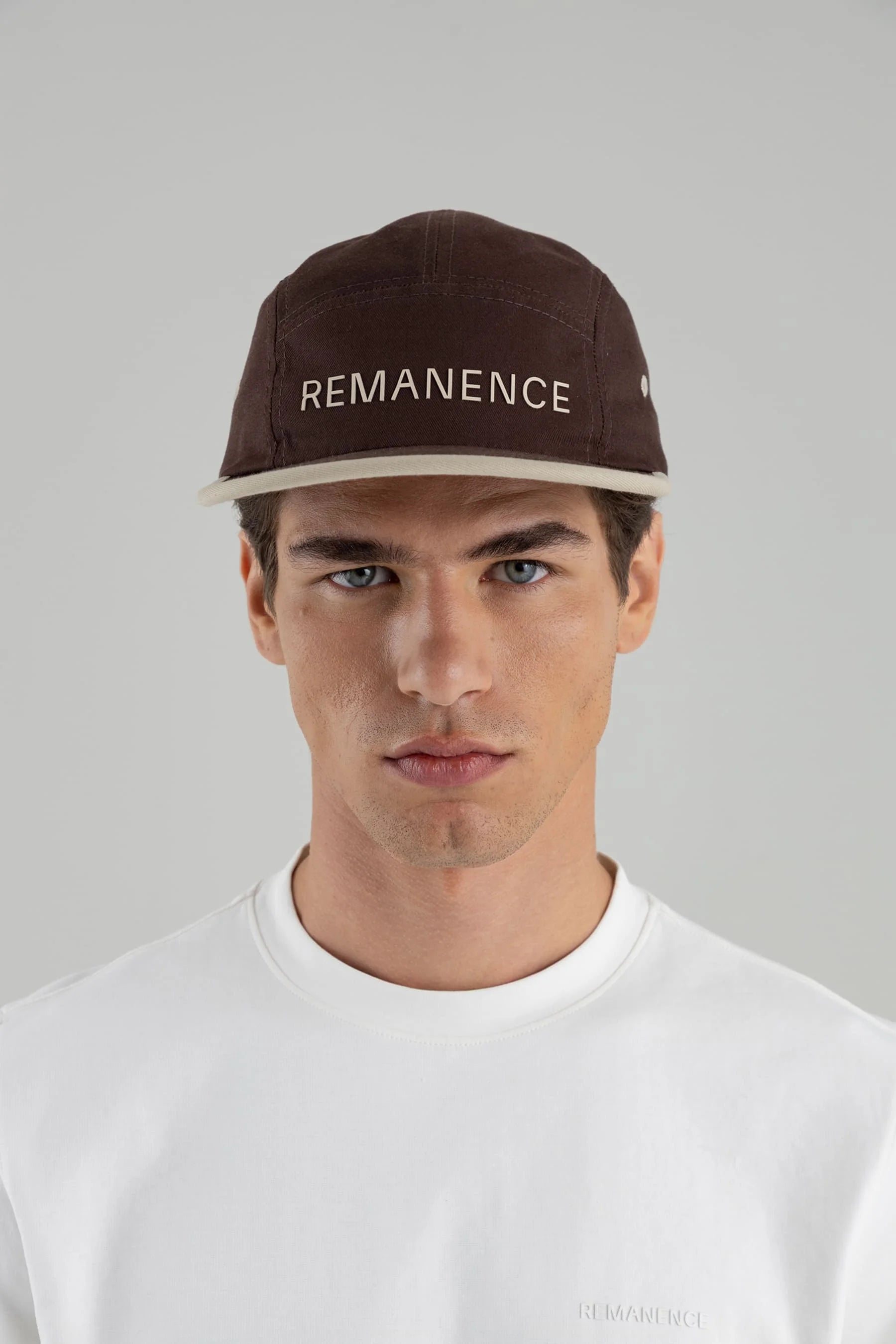 Men’s brown cap Running Remanence