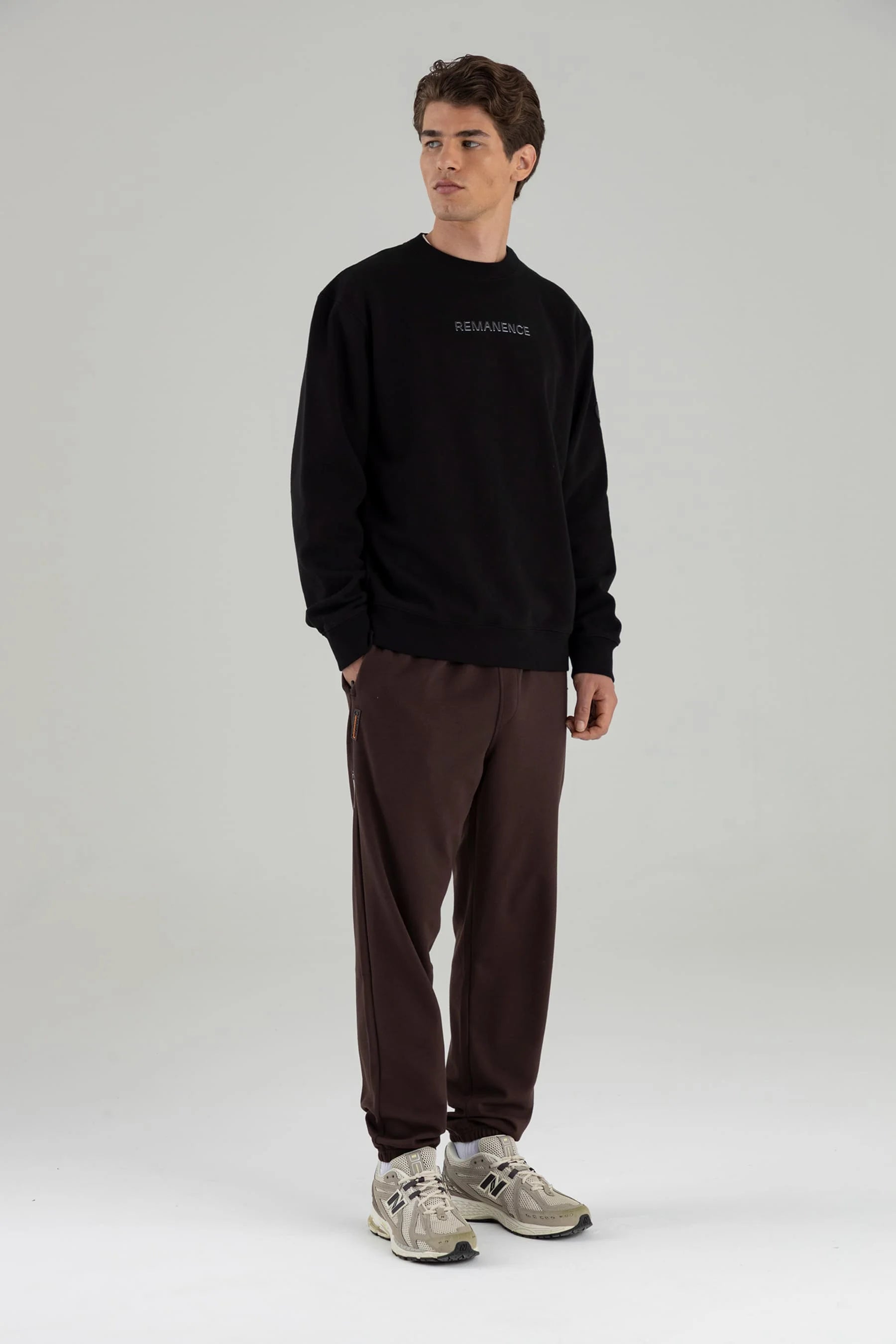 Men's brown jogger Chroma
