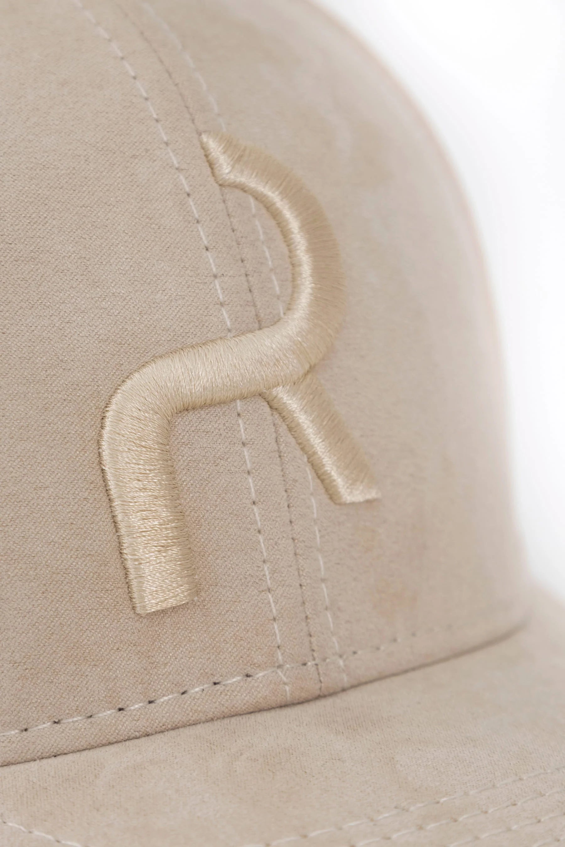 Men's sand cap Uranium Remanence 