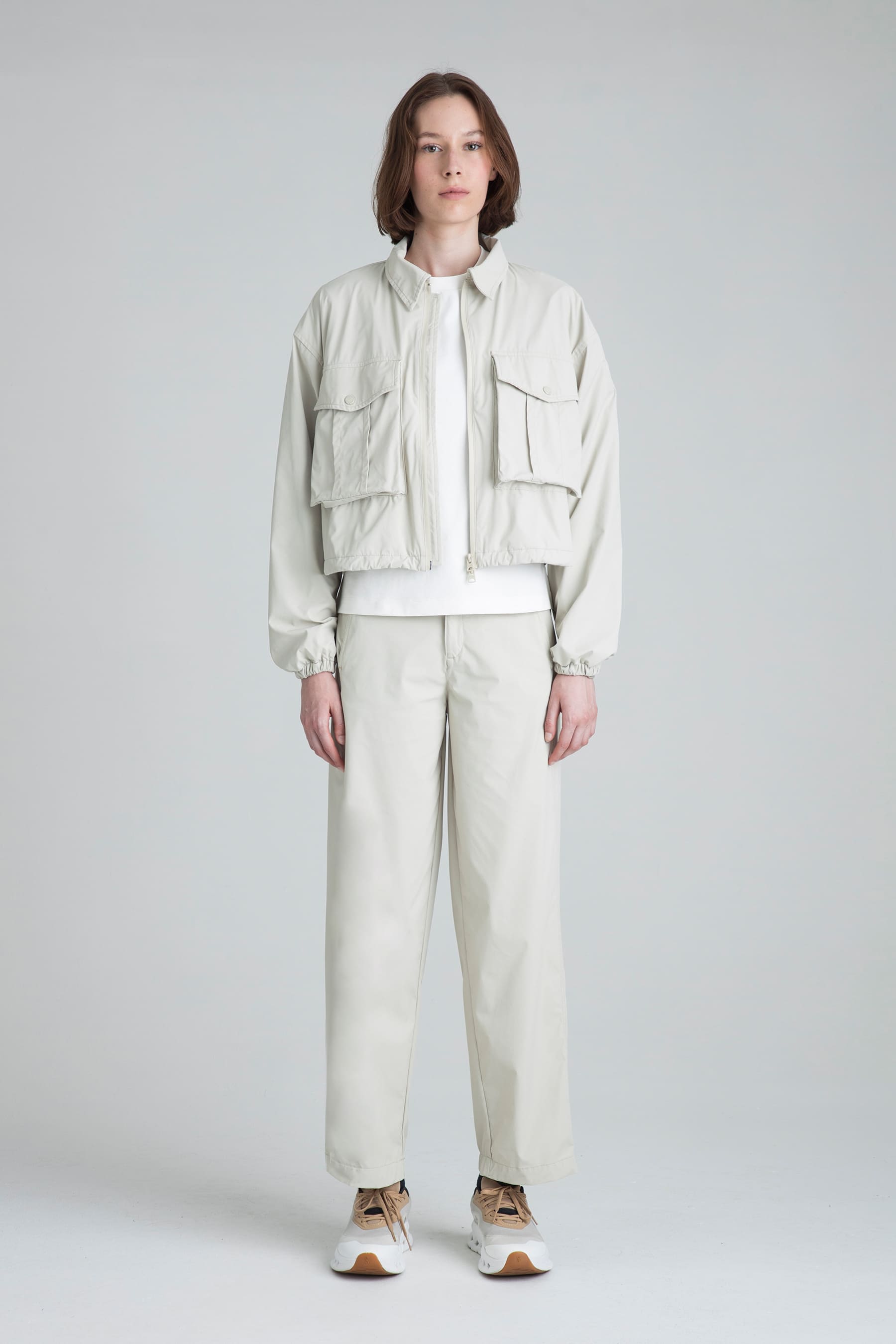 Women's sand straight-leg pants Mist with jacket sand remanence