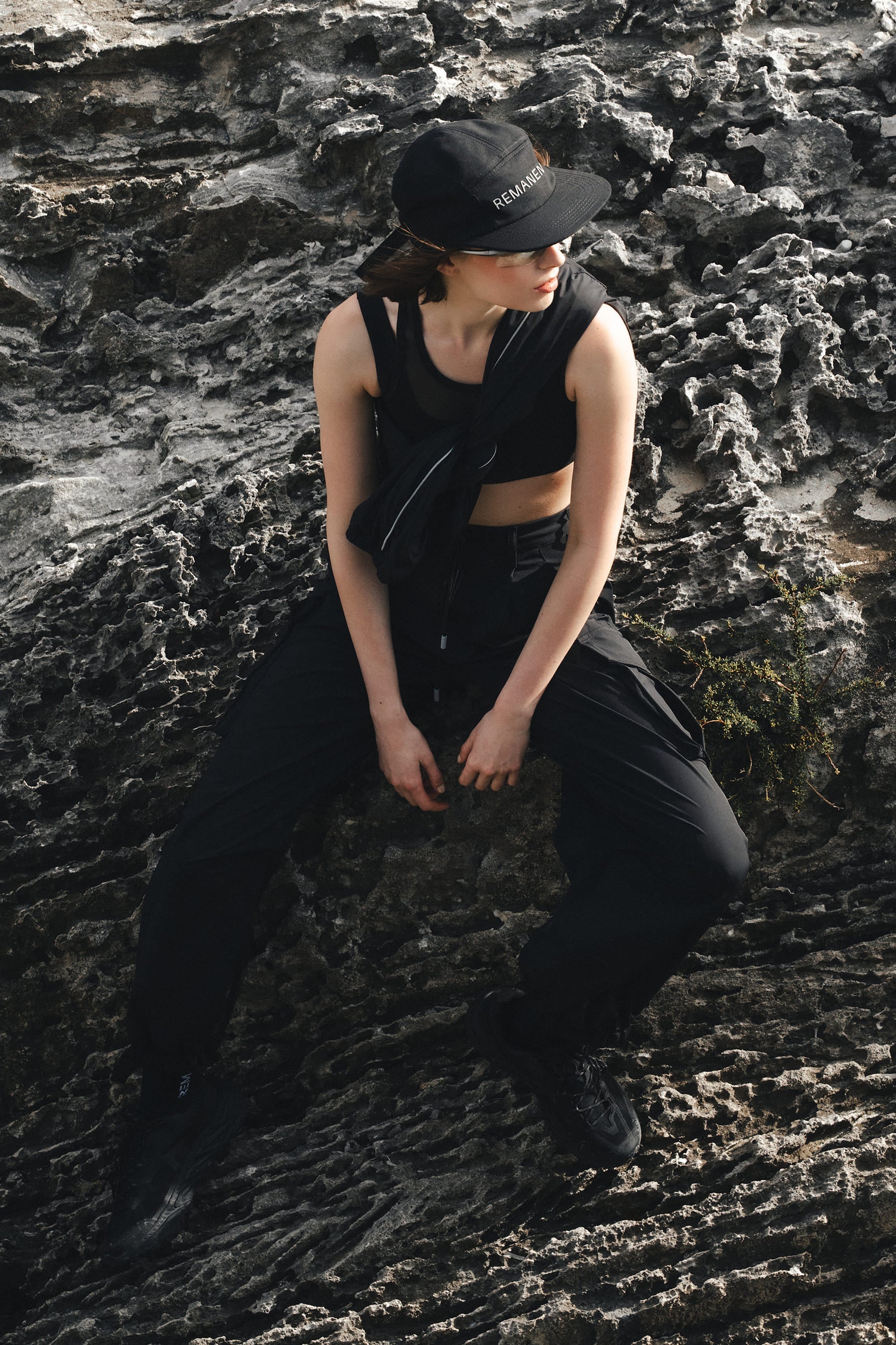 Women's black parachute pants Noir outdoor