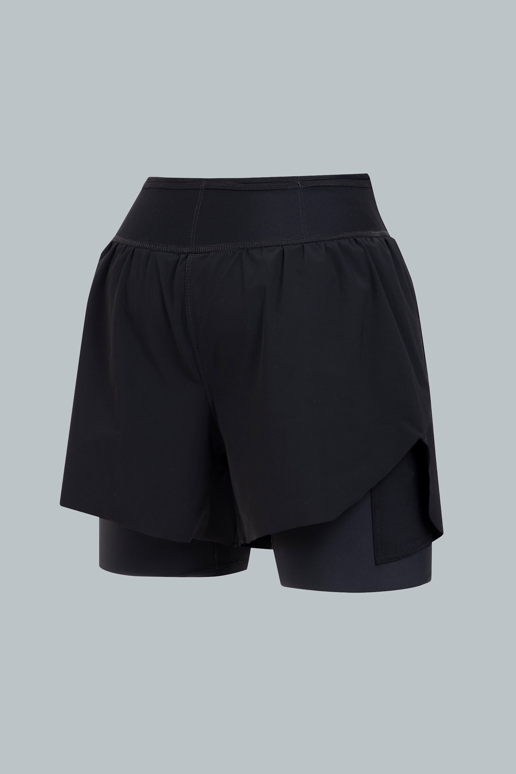 Women's black sports shorts Span back view athletic