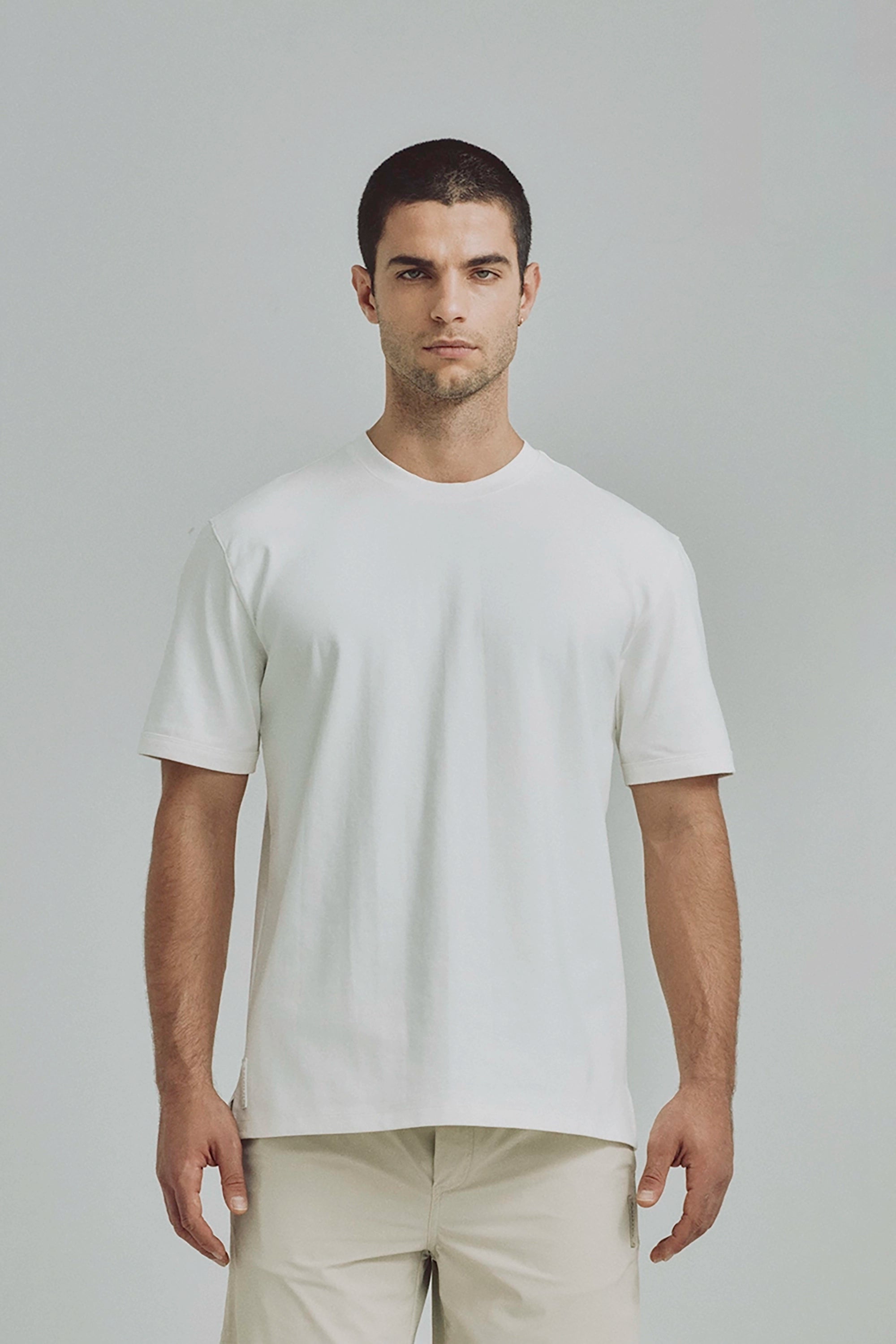 Relaxed Fit Cling White T-Shirt