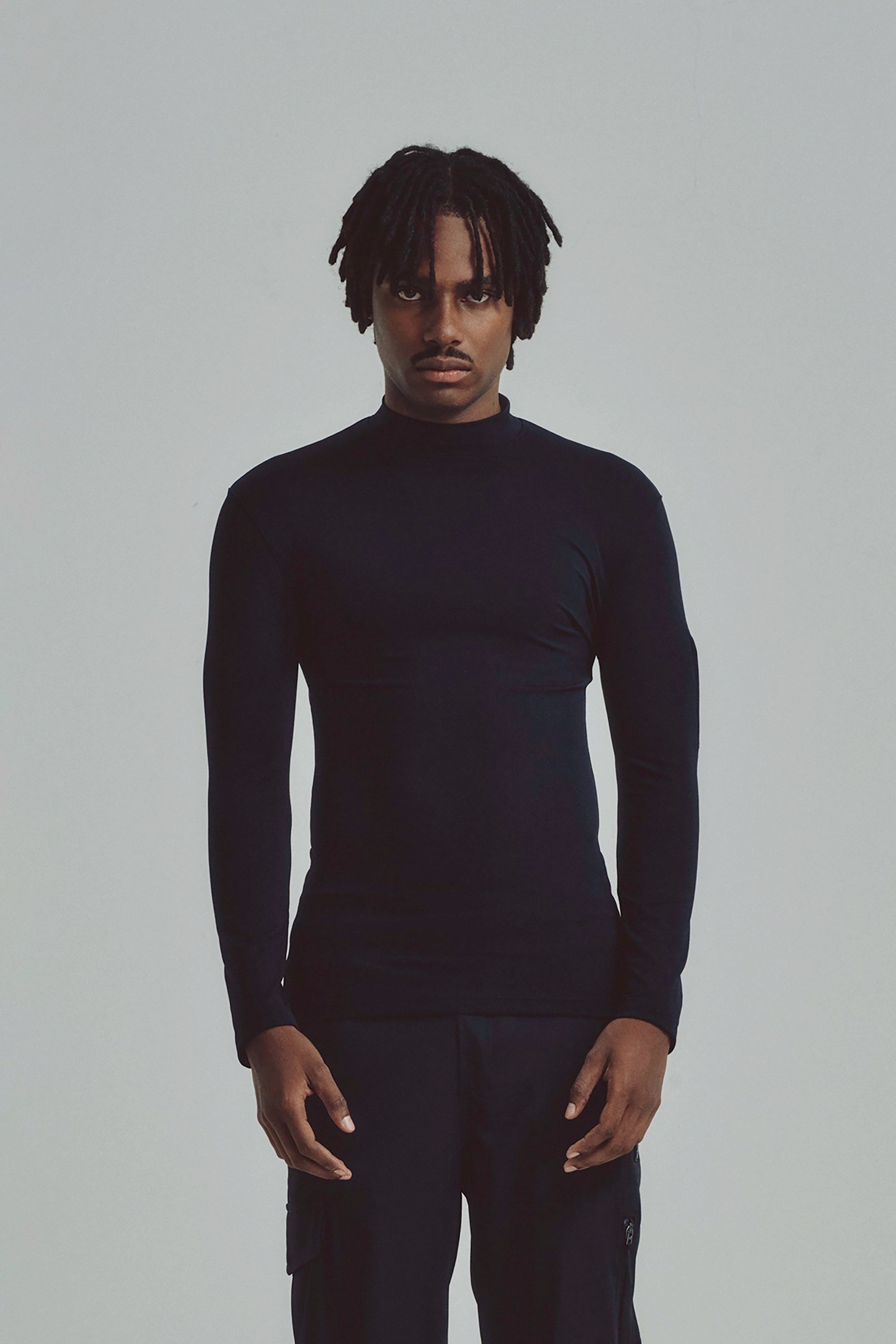 Slim Gauss Black Turtleneck Top