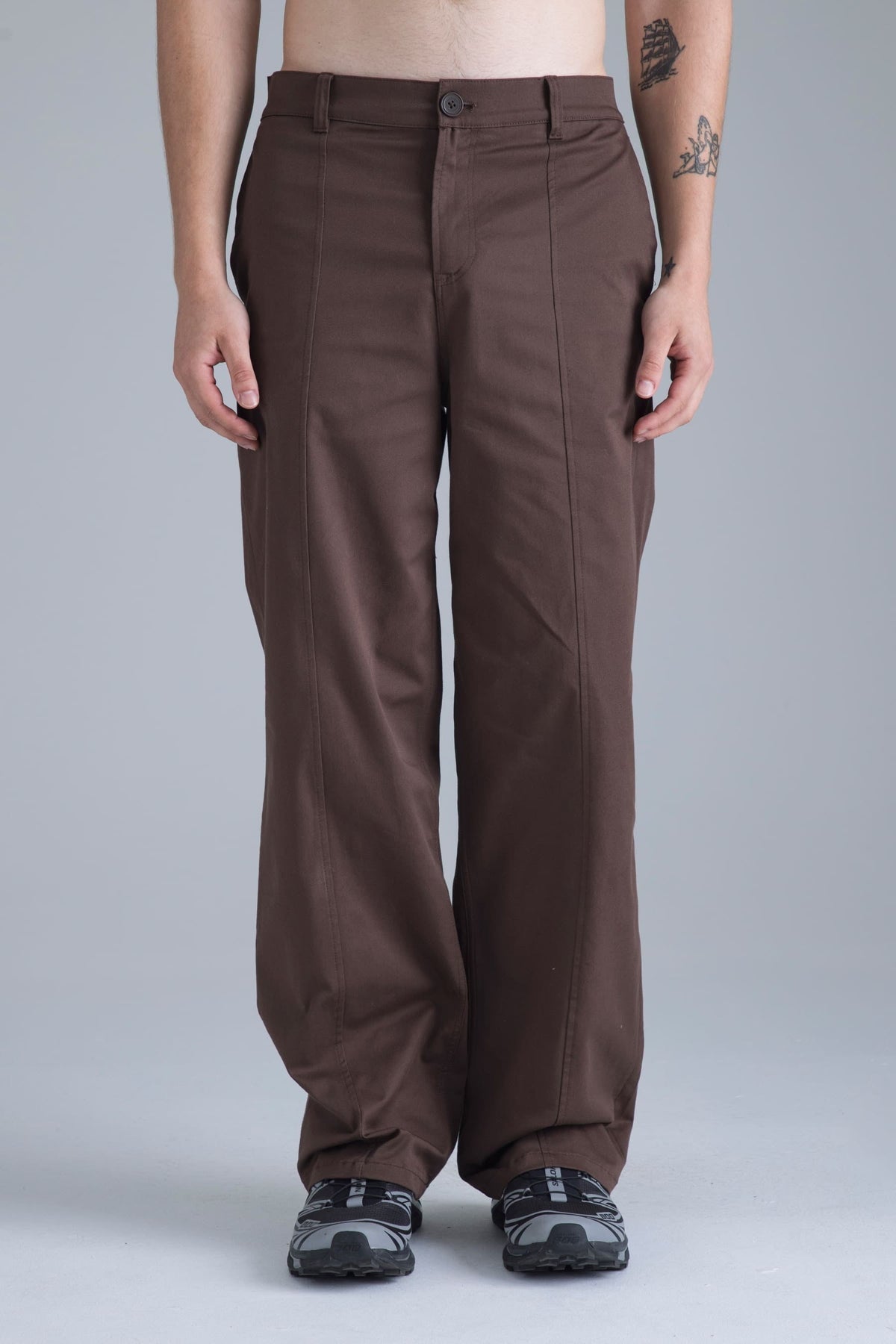 Pantalón café chocolate para hombre straight fit Unit