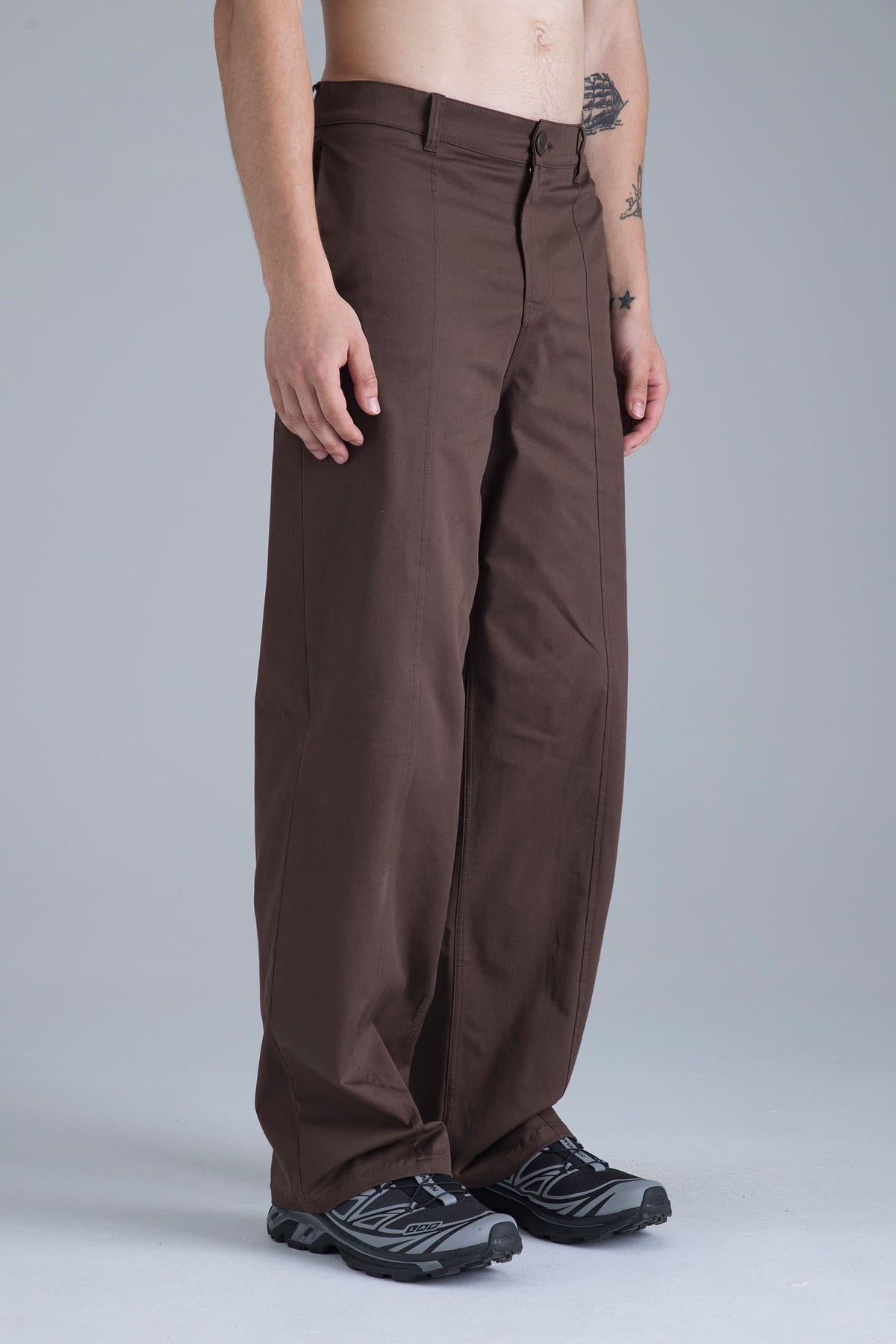 Pantalón café chocolate para hombre straight fit Unit