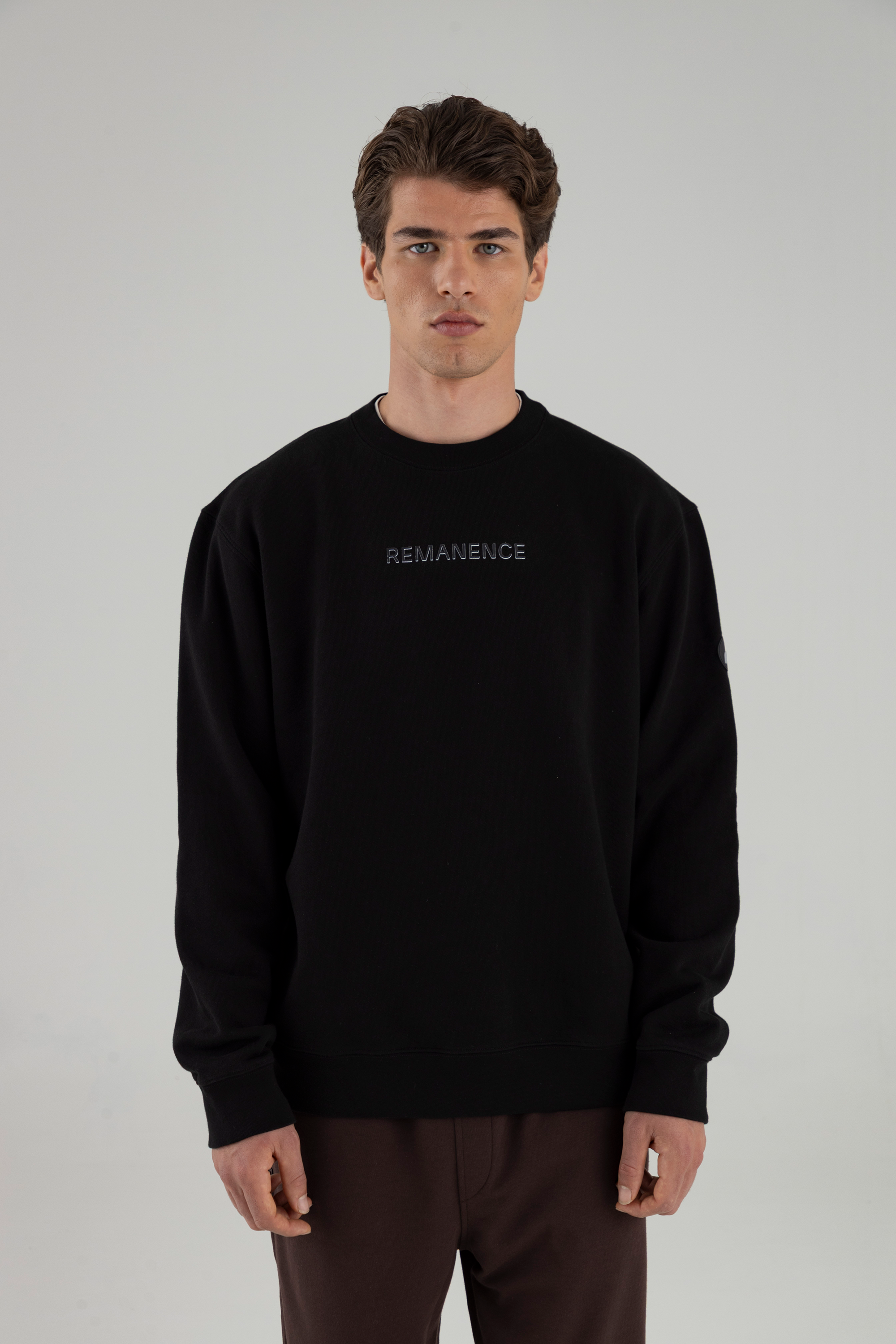 Men's black crewneck sweatshirt – Remanence International