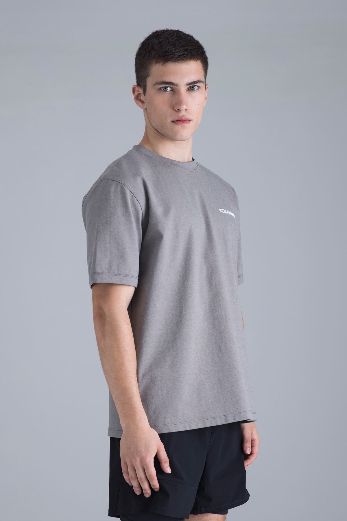 Camiseta gris para hombre fit relajado Track